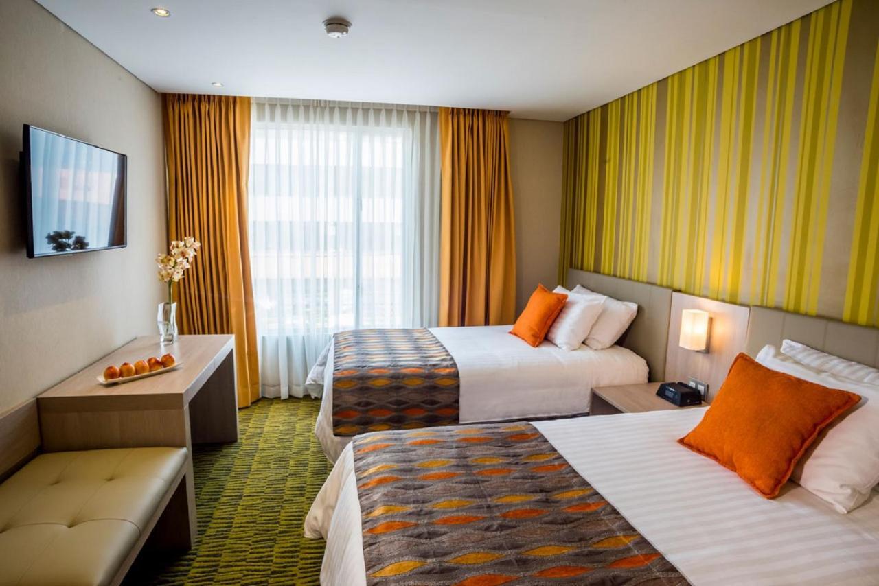 Hotel Plaza Suites Bogotá Exteriör bild